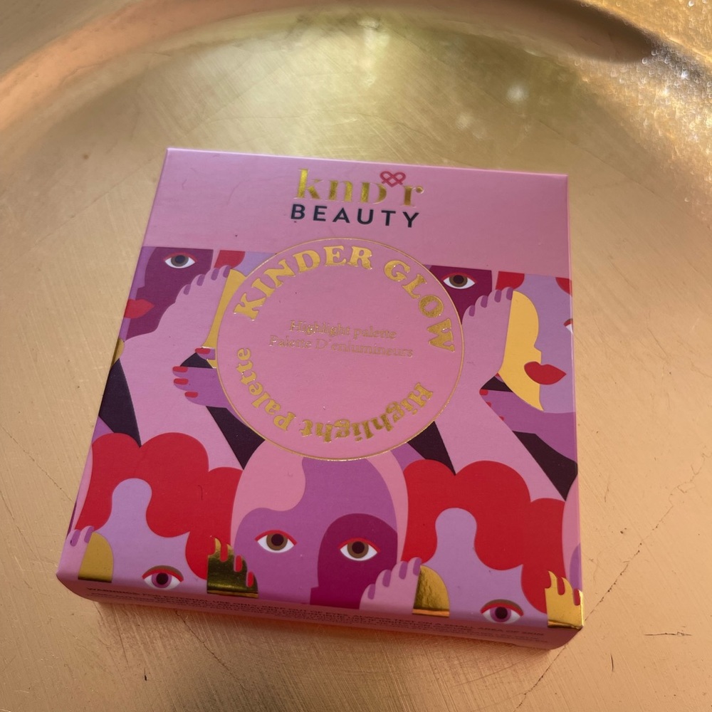 NEW! KNDR Beauty. Kinder Glow Highlighter Palette
